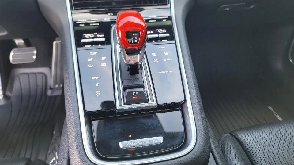 2018 Porsche 971 Panamera - Image 19 of 20