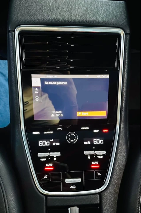 2018 Porsche 971 Panamera - Image 6 of 7