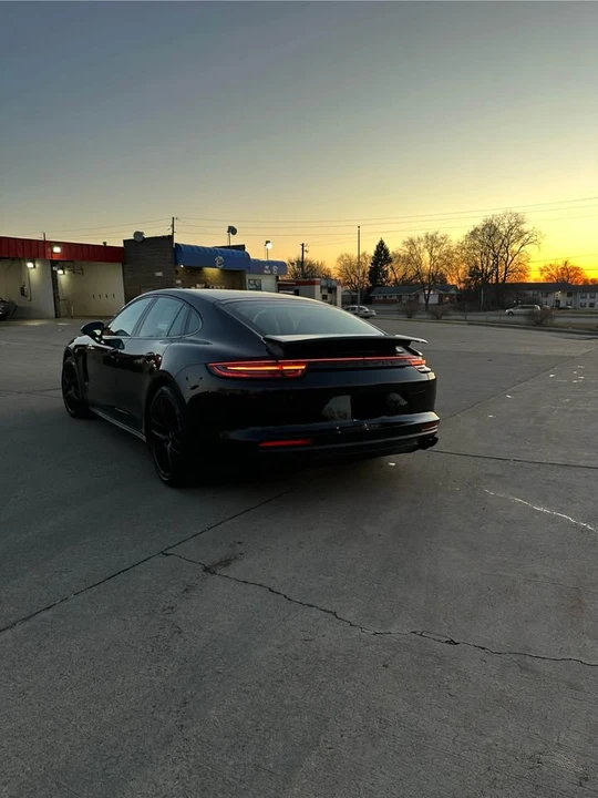 2018 Porsche 971 Panamera - Image 7 of 7