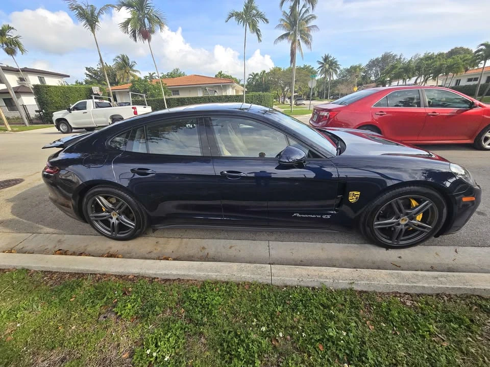 2018 Porsche 971 Panamera - Image 16 of 16