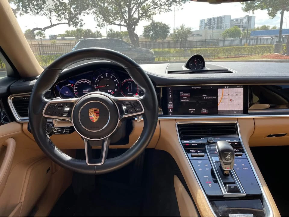 2018 Porsche 971 Panamera - Image 8 of 11