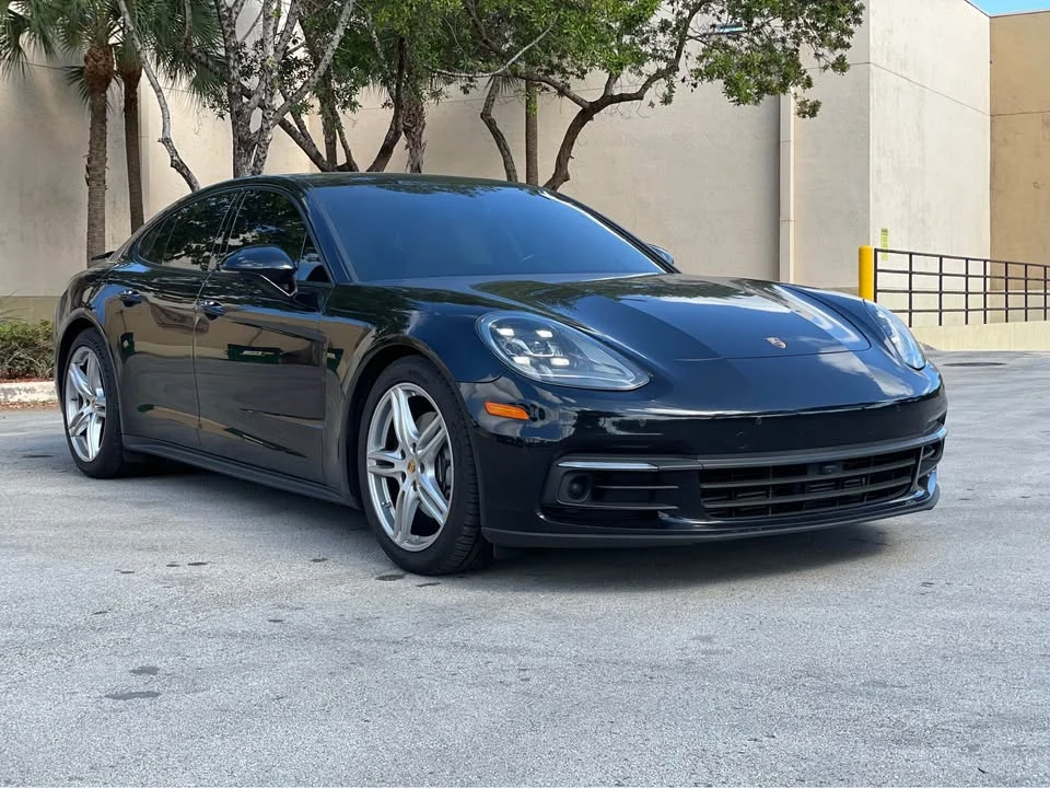 2018 Porsche 971 Panamera - Image 2 of 11