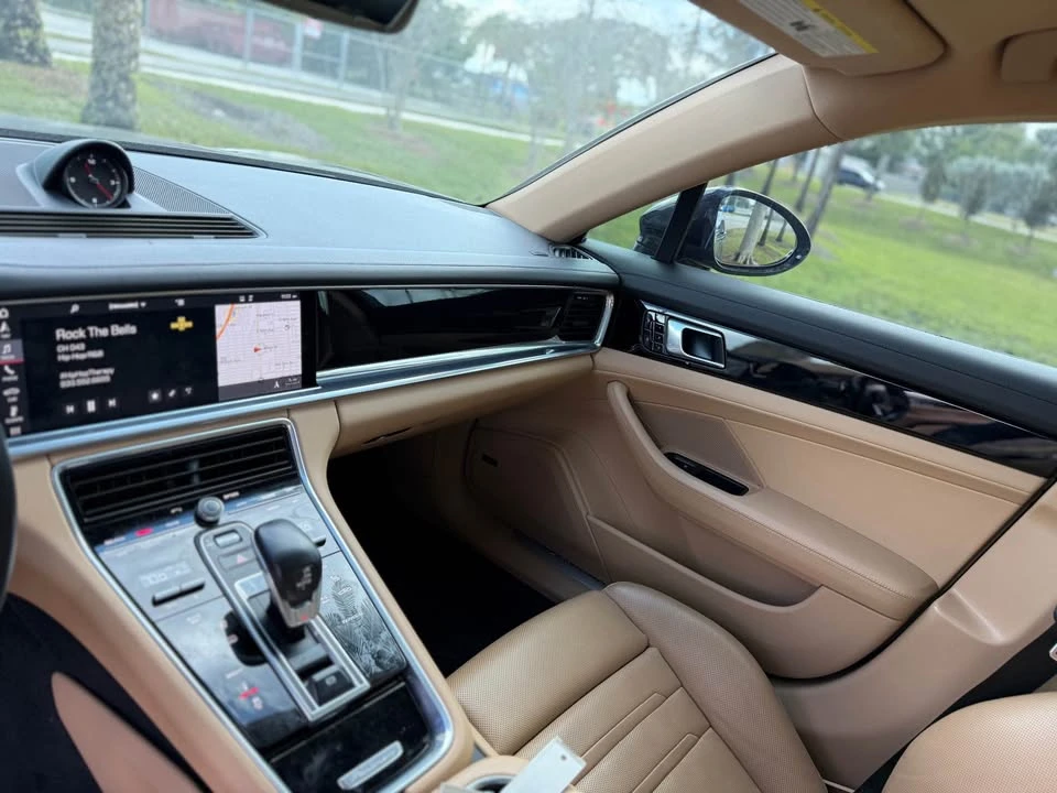 2018 Porsche 971 Panamera - Image 11 of 16
