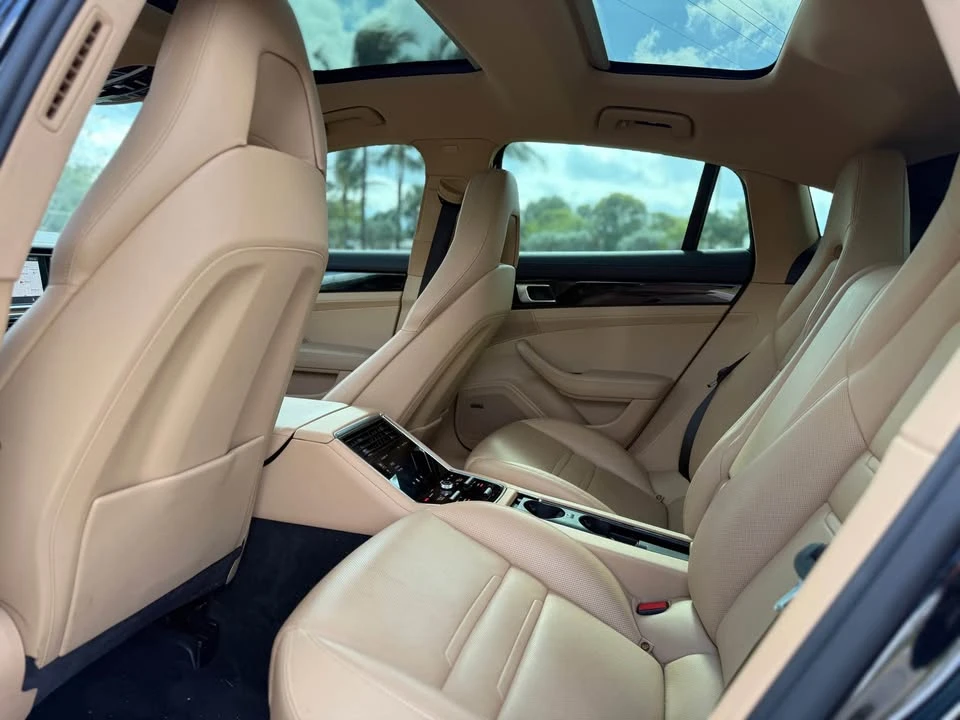 2018 Porsche 971 Panamera - Image 8 of 16