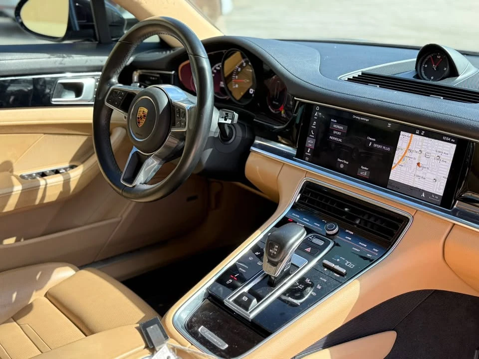 2018 Porsche 971 Panamera - Image 7 of 11