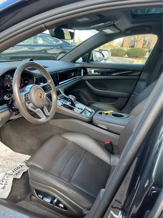2018 Porsche 971 Panamera - Image 8 of 17