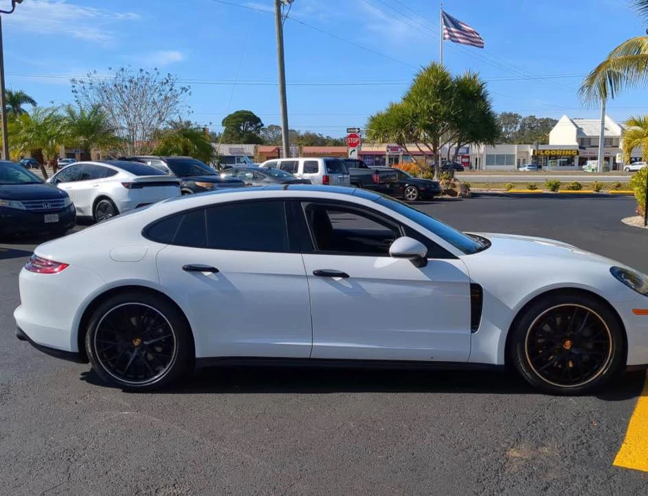2018 Porsche 971 Panamera - Image 3 of 10