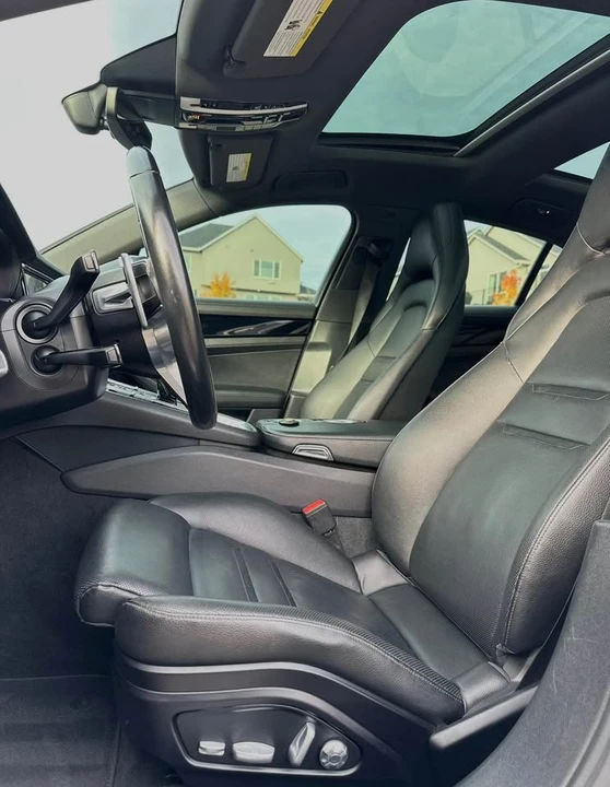 2018 Porsche 971 Panamera - Image 16 of 19
