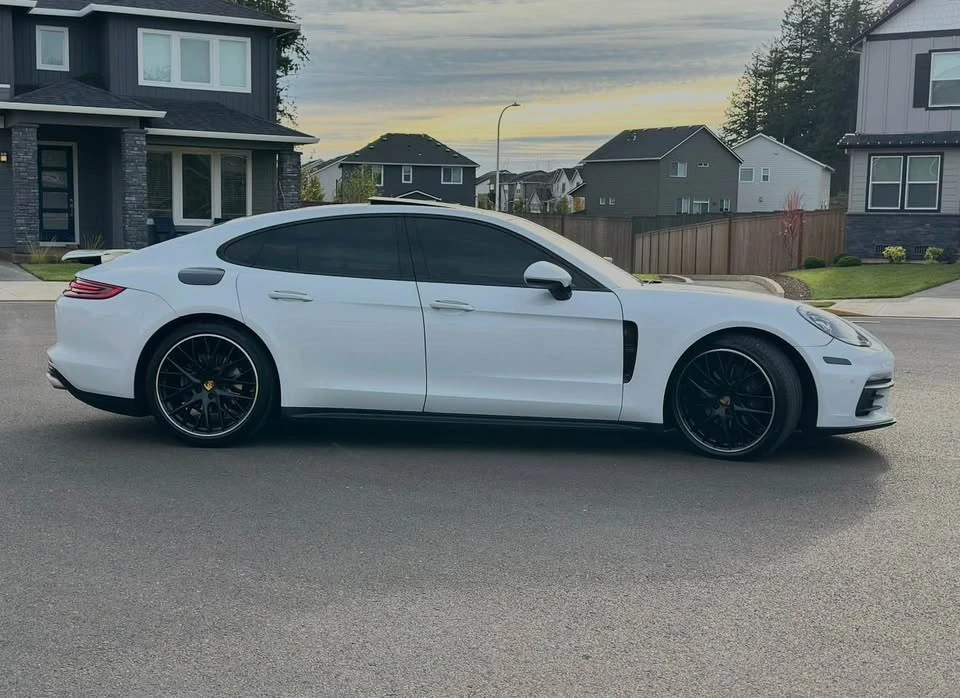 2018 Porsche 971 Panamera - Image 10 of 19
