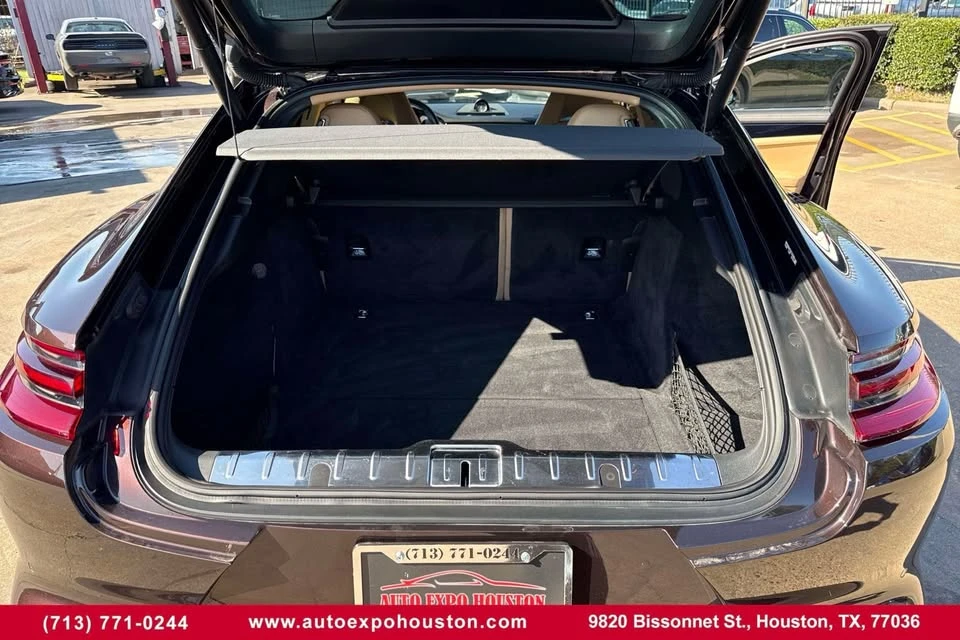 2018 Porsche 971 Panamera - Image 15 of 18