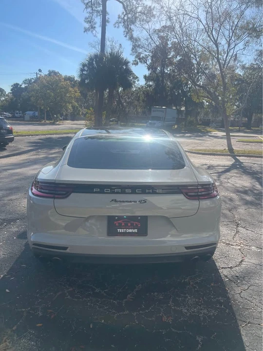 2018 Porsche 971 Panamera - Image 5 of 8