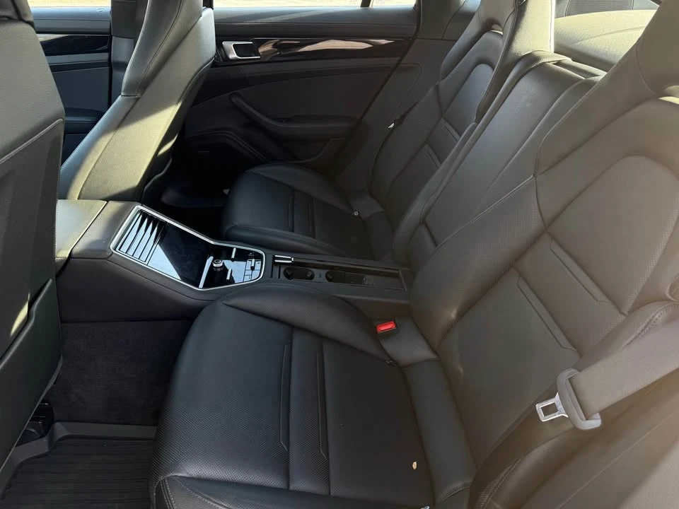 2018 Porsche 971 Panamera - Image 6 of 8