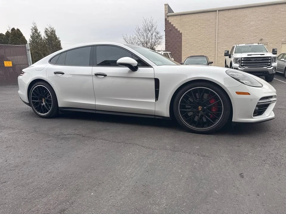 2018 Porsche 971 Panamera - Image 8 of 19