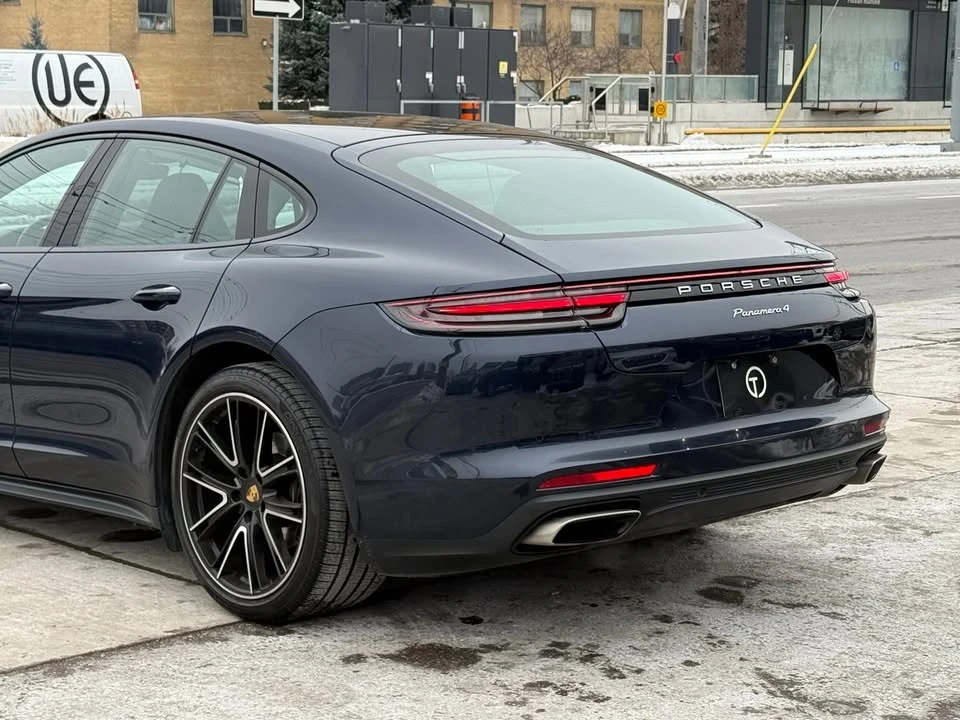 2018 Porsche 971 Panamera - Image 14 of 19