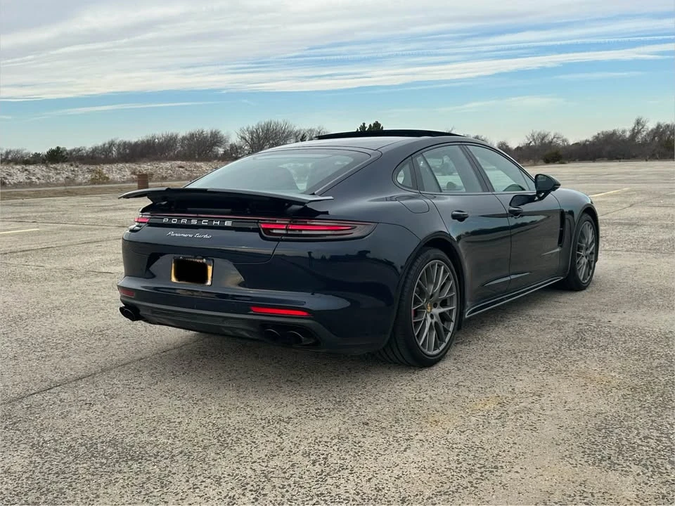 2018 Porsche 971 Panamera - Image 4 of 19