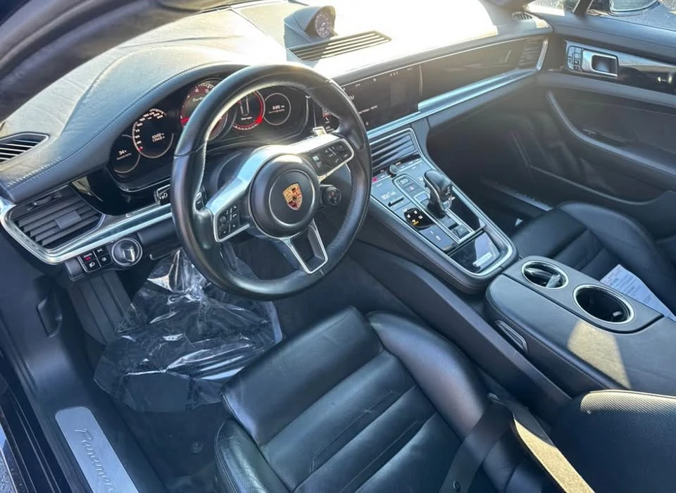 2018 Porsche 971 Panamera - Image 13 of 19