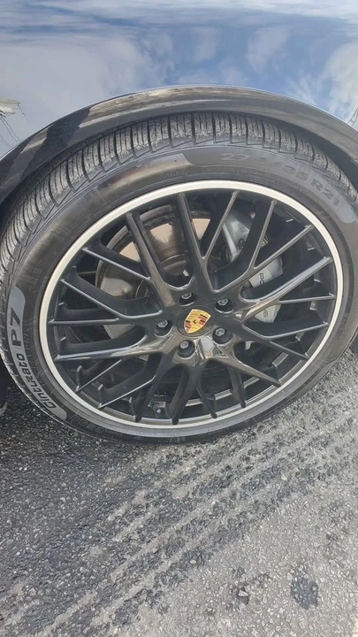 2018 Porsche 971 Panamera - Image 9 of 11