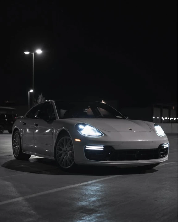 2018 Porsche 971 Panamera - Image 3 of 10