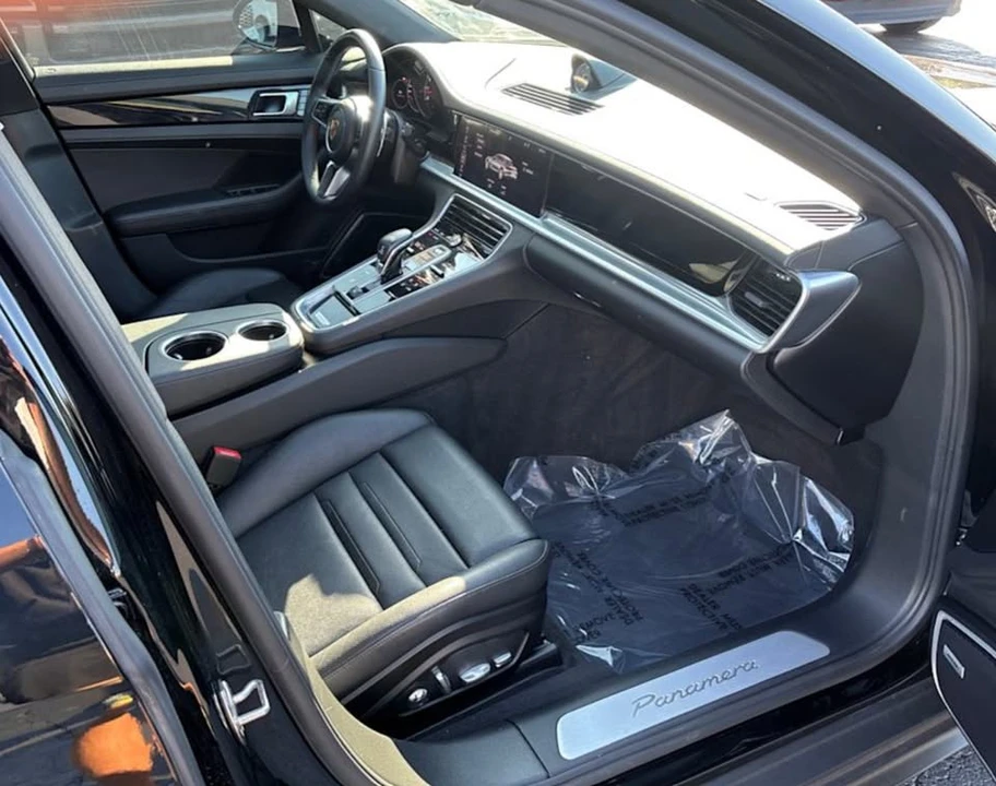 2018 Porsche 971 Panamera - Image 11 of 13