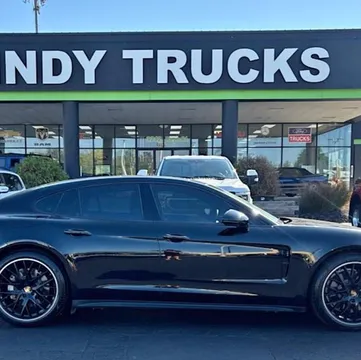 2018 Porsche Panamera 4