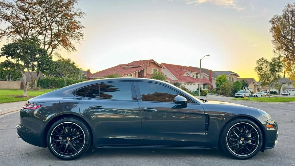 2018 Porsche 971 Panamera - Image 6 of 20