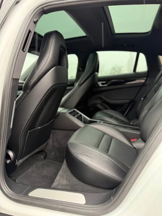 2018 Porsche 971 Panamera - Image 13 of 14