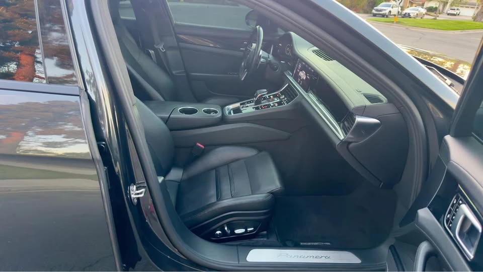 2018 Porsche 971 Panamera - Image 15 of 20