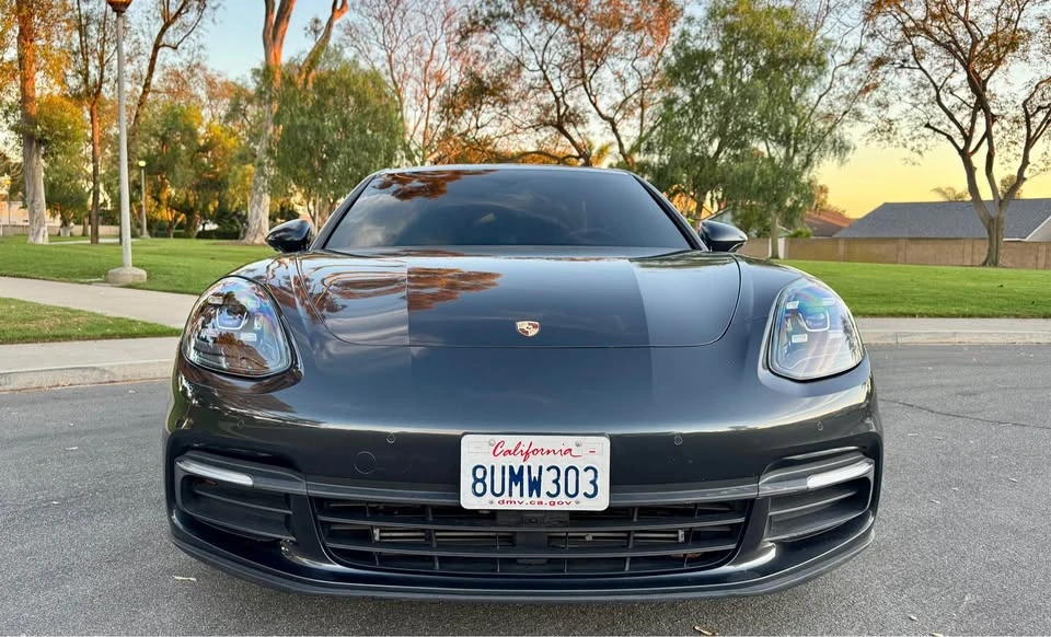 2018 Porsche 971 Panamera - Image 8 of 20