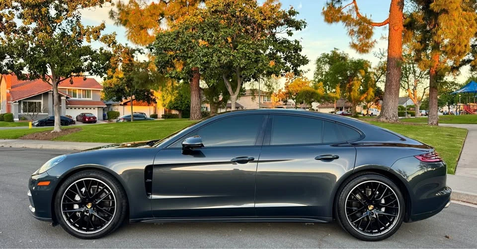 2018 Porsche 971 Panamera - Image 2 of 20