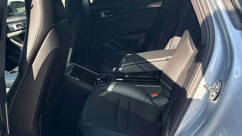 2018 Porsche 971 Panamera - Image 13 of 14