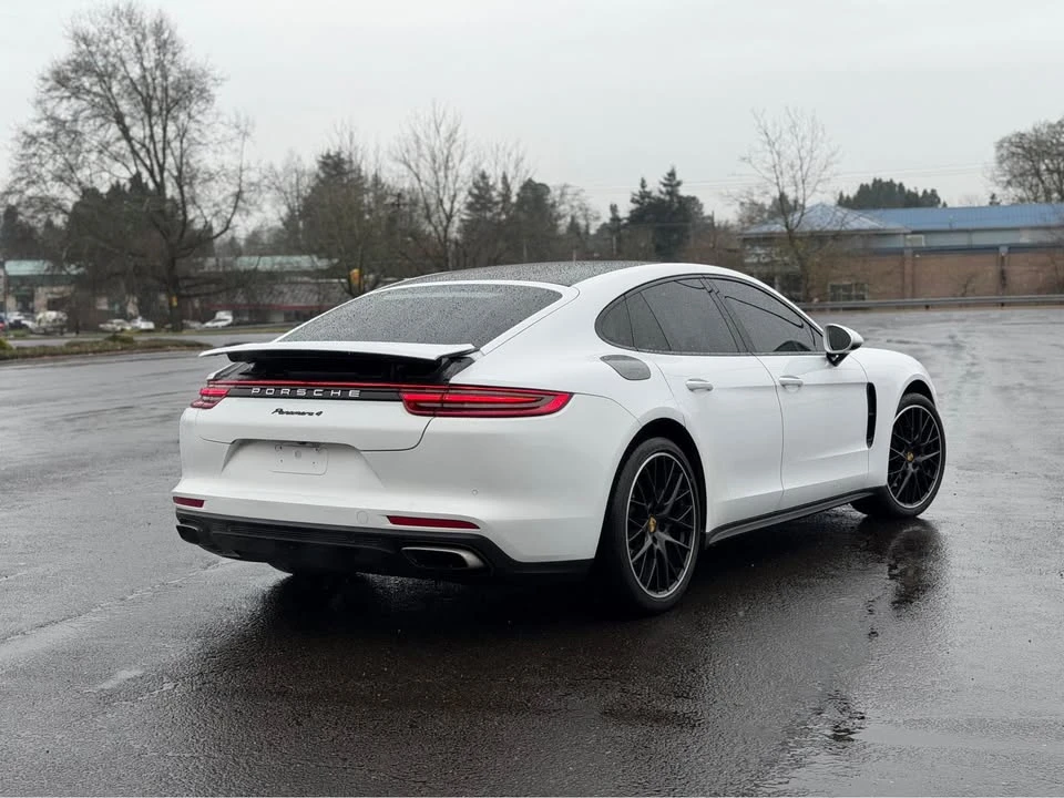2018 Porsche 971 Panamera - Image 8 of 14