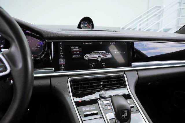 2018 Porsche 971 Panamera - Image 5 of 20