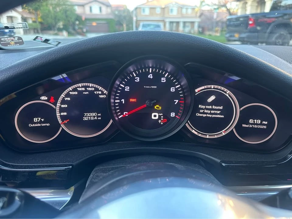 2018 Porsche 971 Panamera - Image 5 of 5