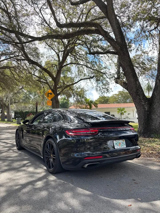 2018 Porsche 971 Panamera - Image 11 of 19
