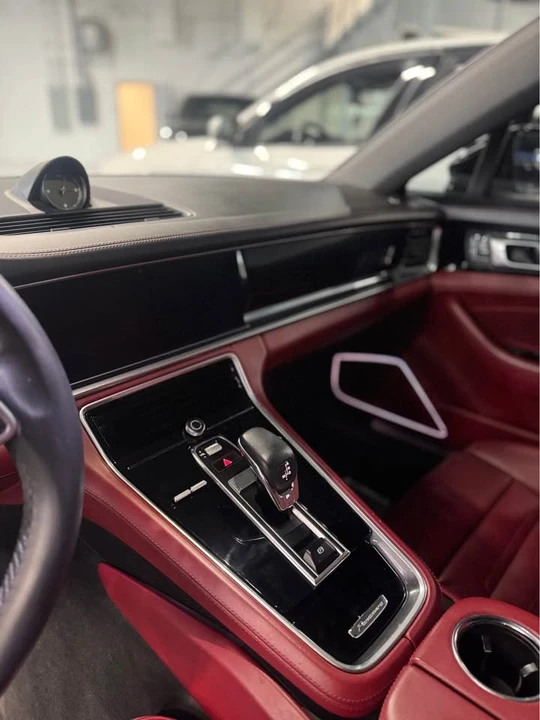2018 Porsche 971 Panamera - Image 8 of 9