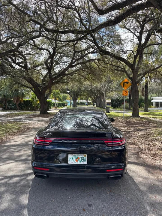 2018 Porsche 971 Panamera - Image 14 of 19