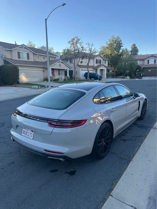 2018 Porsche 971 Panamera - Image 2 of 5