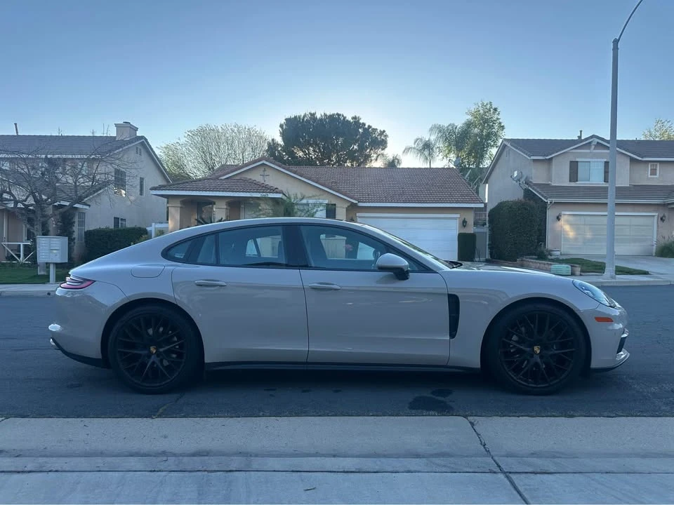 2018 Porsche 971 Panamera - Image 3 of 5