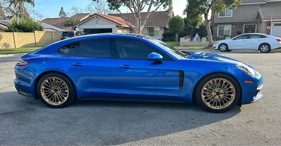 2018 Porsche 971 Panamera - Image 15 of 16