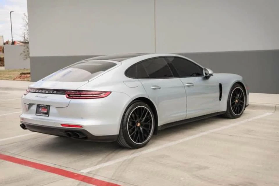 2018 Porsche 971 Panamera - Image 15 of 15