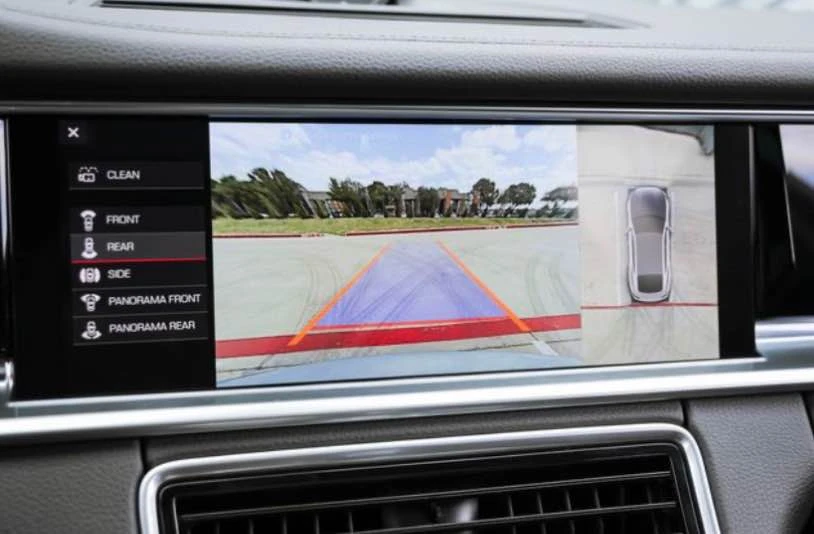 2018 Porsche 971 Panamera - Image 3 of 15