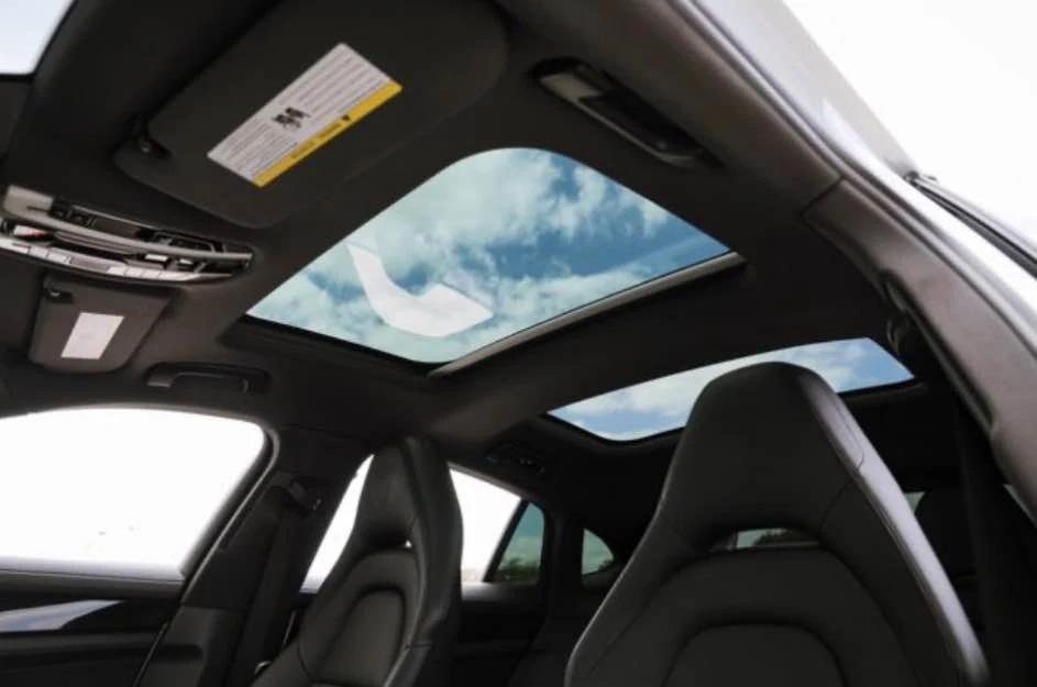 2018 Porsche 971 Panamera - Image 5 of 15