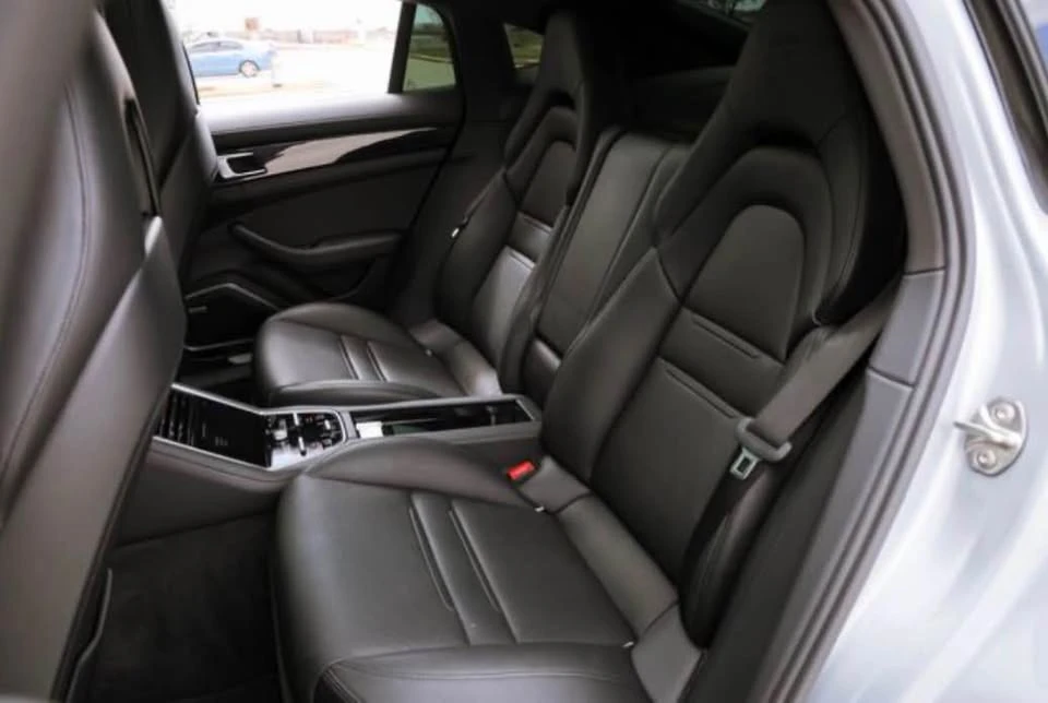 2018 Porsche 971 Panamera - Image 9 of 15