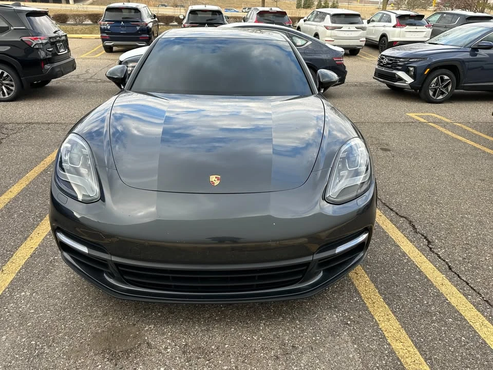 2018 Porsche 971 Panamera - Image 2 of 11
