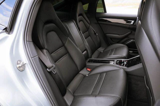 2018 Porsche 971 Panamera - Image 17 of 20