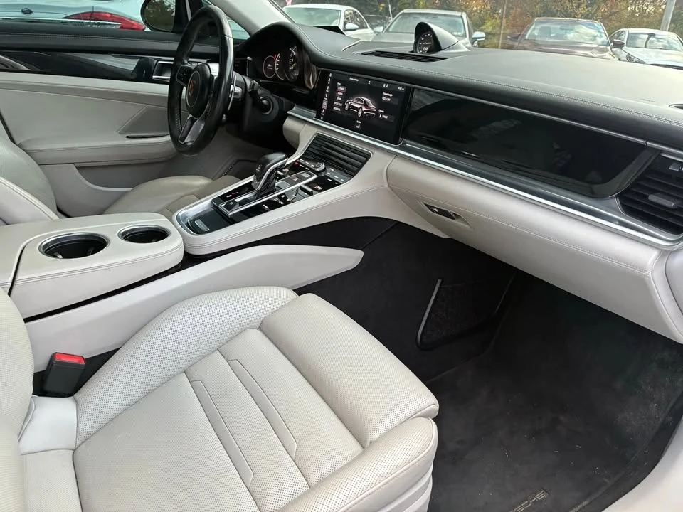 2018 Porsche 971 Panamera - Image 8 of 13