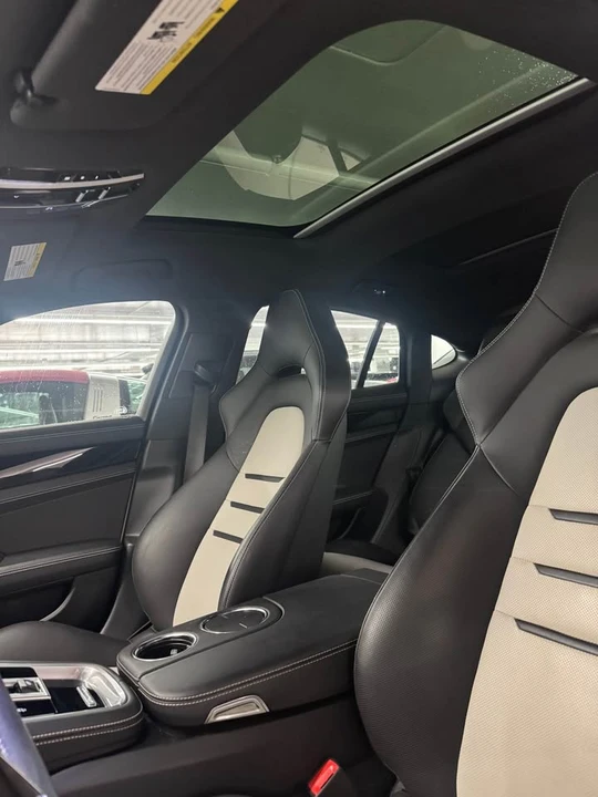 2018 Porsche 971 Panamera - Image 9 of 11