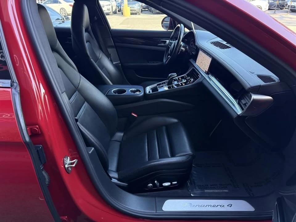 2018 Porsche 971 Panamera - Image 19 of 20