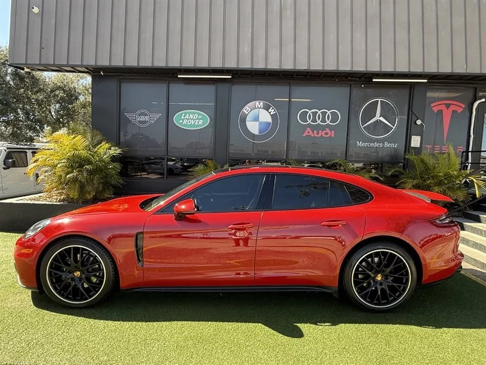 2018 Porsche 971 Panamera - Image 9 of 20