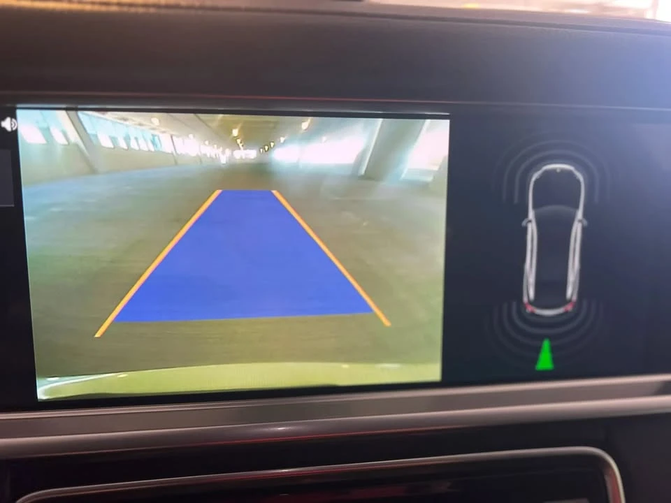 2018 Porsche 971 Panamera - Image 8 of 20